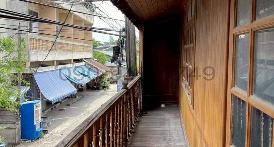 Haus zur Miete mit 5 Zimmer in Thon Buri, Bangkok