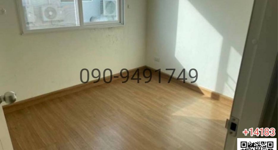 For rent 2 bedrooms townhouse in Min Buri, Bangkok