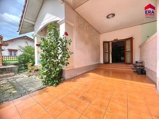 For sale 2 Beds townhouse in Mueang Surat Thani, Surat Thani