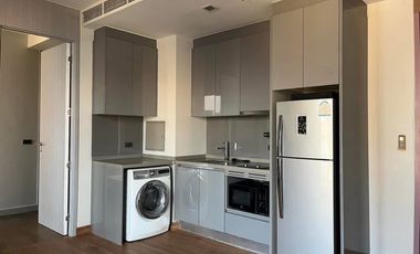 For rent and for sale 1 bed condo in Ratchathewi, Bangkok