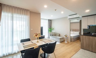 For rent 2 bed condo in Huai Khwang, Bangkok