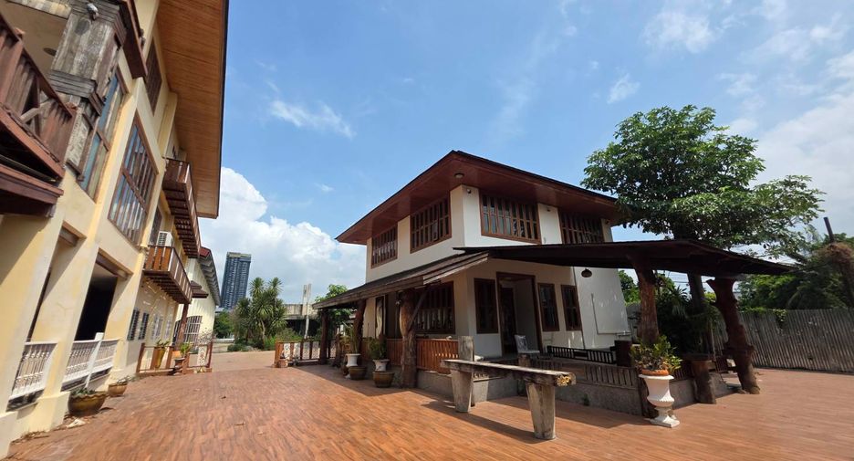 For sale land in Bang Phlat, Bangkok