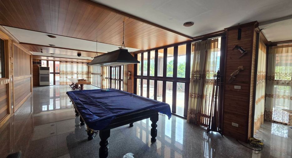 For sale land in Bang Phlat, Bangkok
