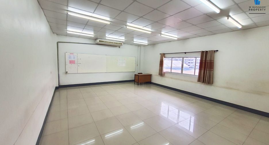 Büro zum Kauf in Prawet, Bangkok