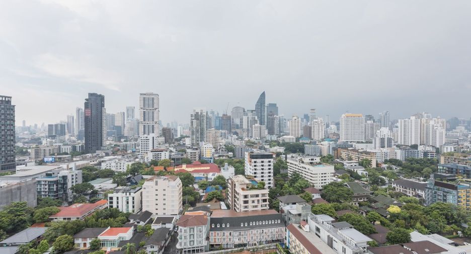 Wohnung zur Miete mit 2 Zimmer in Watthana, Bangkok