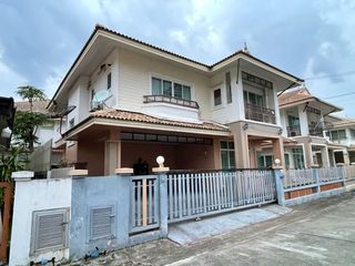 For sale 4 bed house in Mueang Nakhon Ratchasima, Nakhon Ratchasima