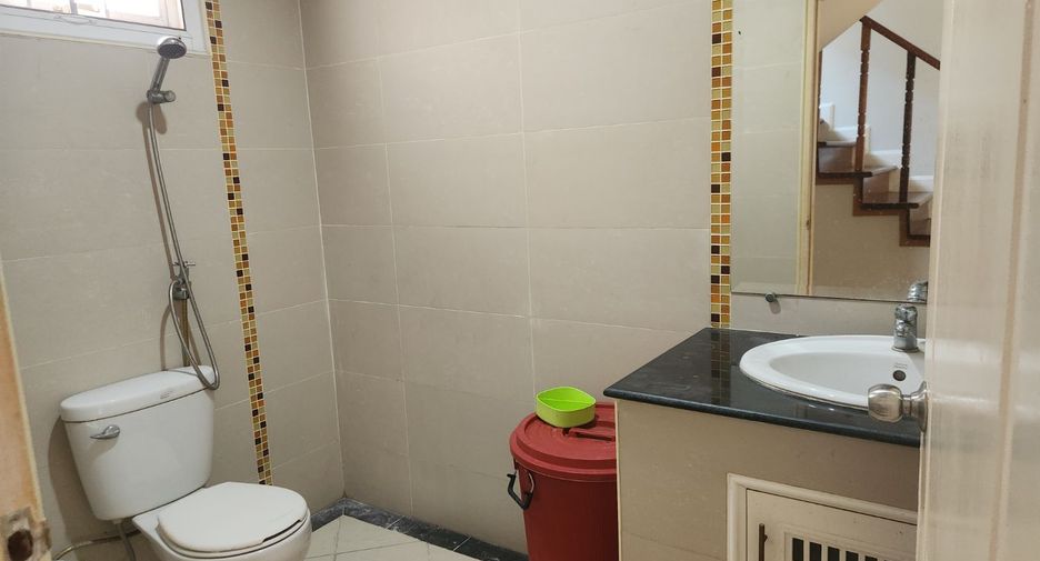Casa en venta de 4 habitaciones en Mueang Nakhon Ratchasima, Nakhon Ratchasima