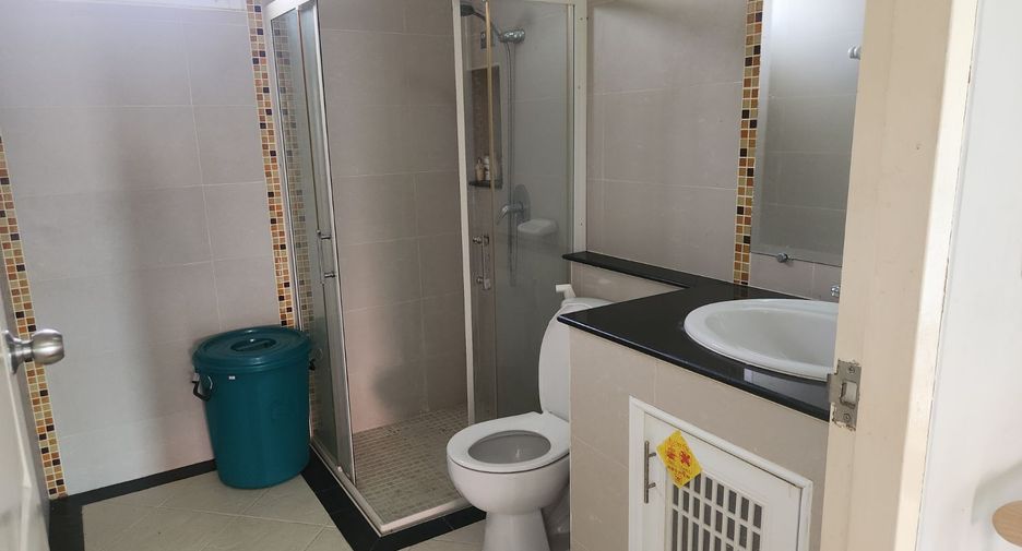 Casa en venta de 4 habitaciones en Mueang Nakhon Ratchasima, Nakhon Ratchasima