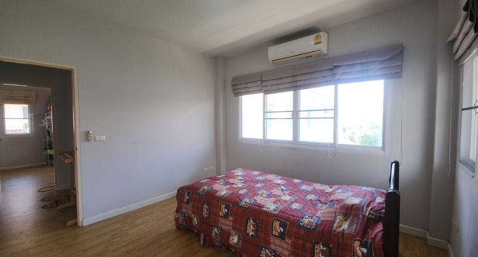 Casa en venta de 4 habitaciones en Mueang Nakhon Ratchasima, Nakhon Ratchasima