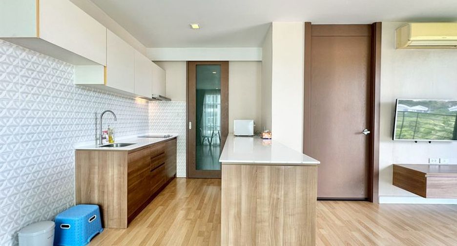 For rent and for sale 1 bed condo in Si Racha, Chonburi