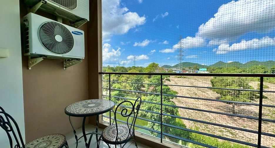 For rent and for sale 1 bed condo in Si Racha, Chonburi
