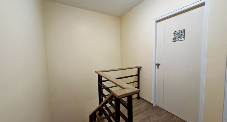 For sale 3 bedrooms townhouse in Pak Kret, Nonthaburi
