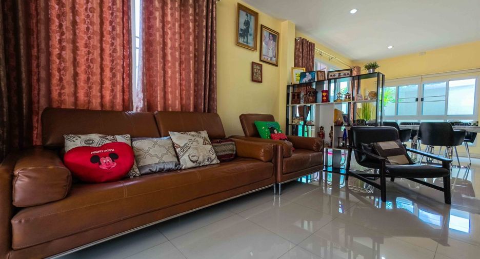 For sale 3 bedrooms house in Lam Luk Ka, Pathum Thani