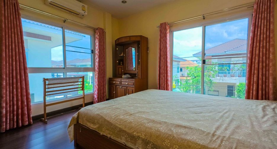 For sale 3 bedrooms house in Lam Luk Ka, Pathum Thani