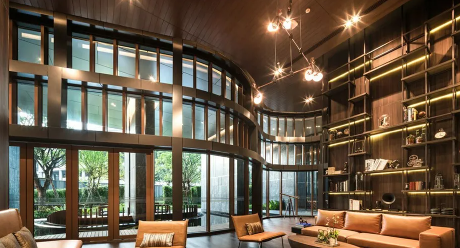 For rent 2 bedrooms condo in Chatuchak, Bangkok