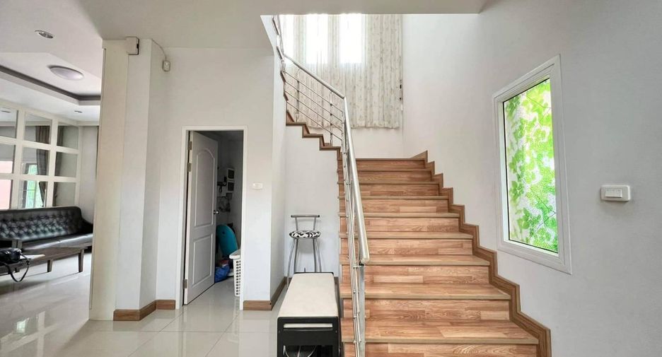 Casa en venta de 5 habitaciones en Hang Dong, Chiang Mai