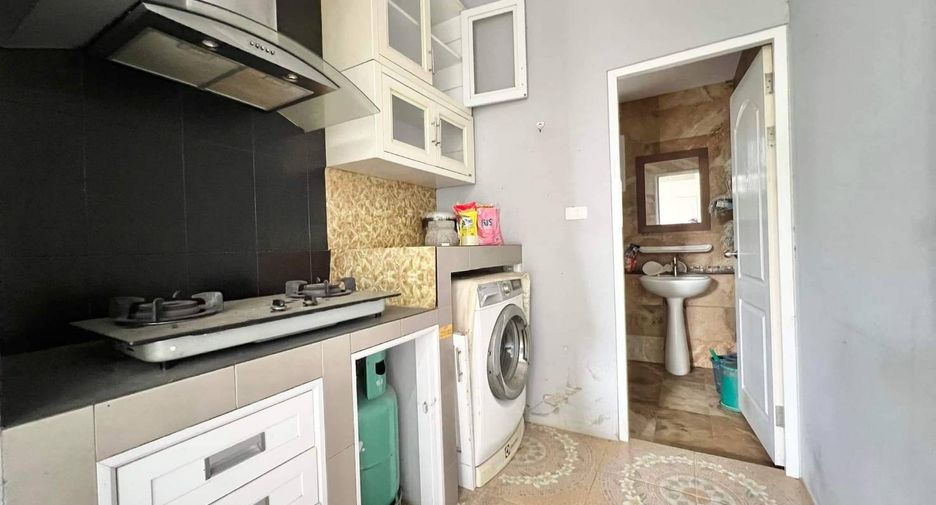 Casa en venta de 5 habitaciones en Hang Dong, Chiang Mai