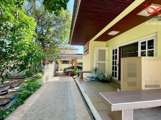 For sale スタジオ house in Lak Si, Bangkok