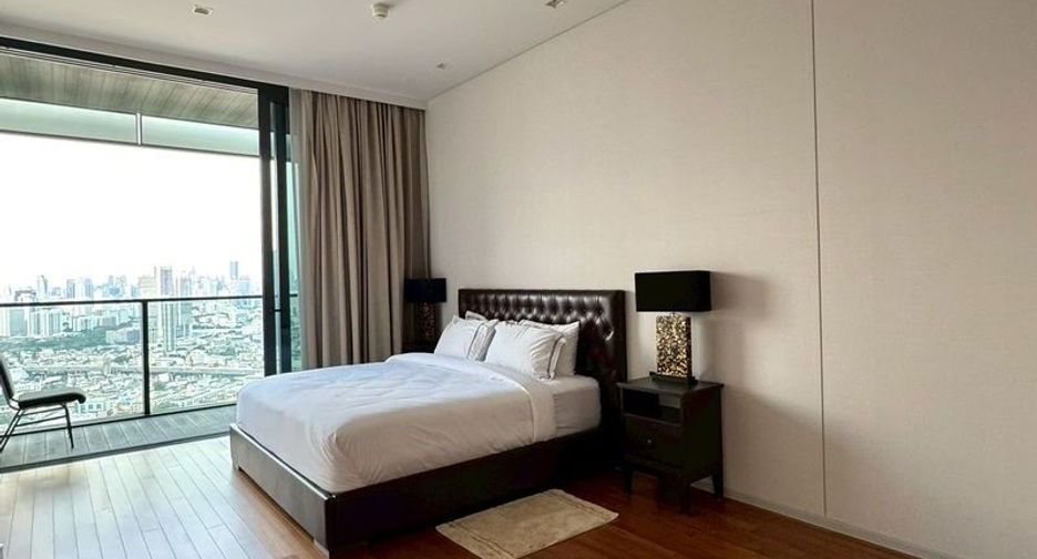 For rent 2 bedrooms condo in Khlong San, Bangkok