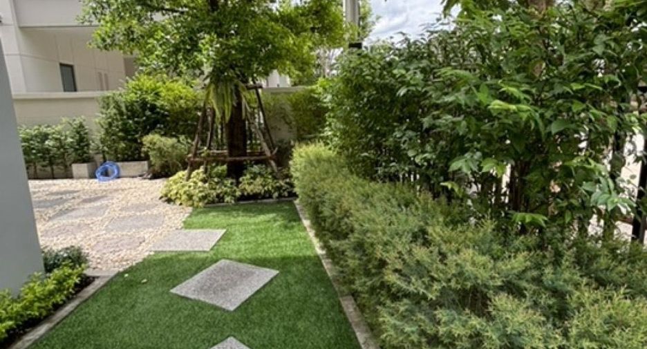 For sale 6 bedrooms house in Sai Mai, Bangkok