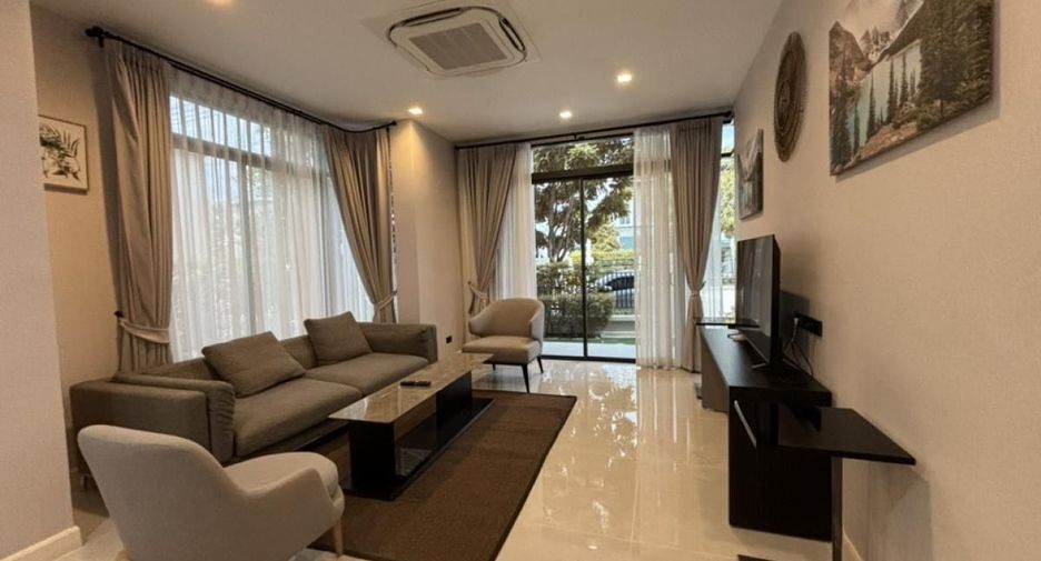 For sale 6 bedrooms house in Sai Mai, Bangkok