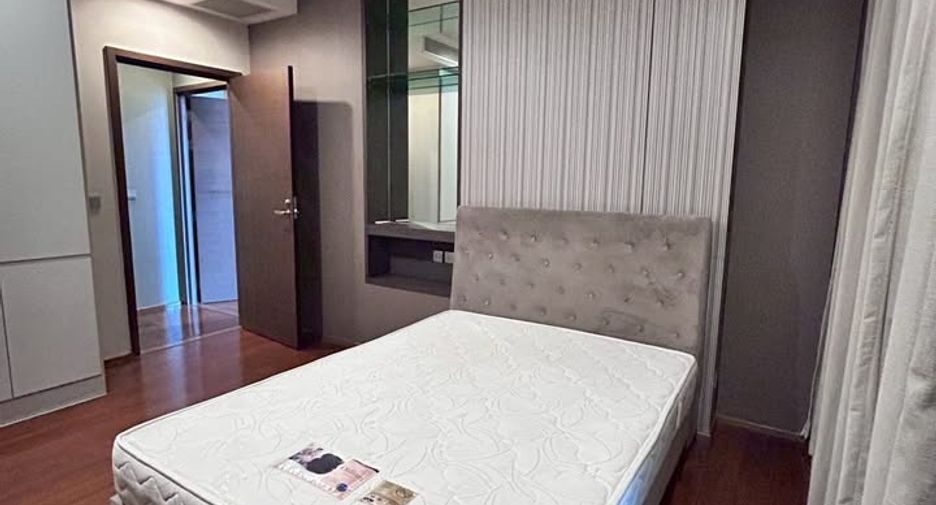 For rent and for sale 2 bedrooms condo in Watthana, Bangkok