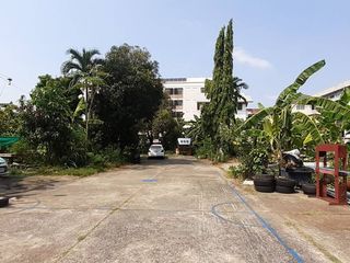 For sale land in Sathon, Bangkok