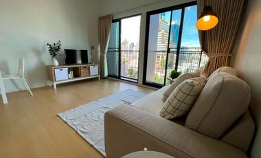 À louer et à vendre 1 chambre condo à Khlong Toei, Bangkok