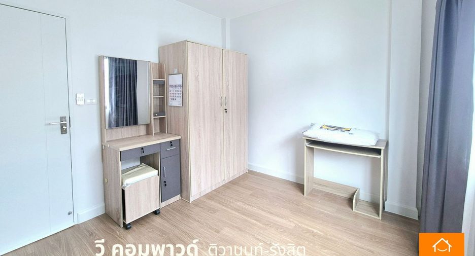 For sale 3 bedrooms house in Mueang Pathum Thani, Pathum Thani