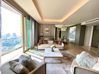 For rent 6 ベッドルーム condo in Khlong San, Bangkok