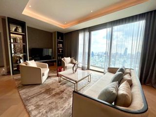 For rent 6 ベッドルーム condo in Khlong San, Bangkok