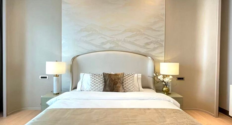 Condo en alquiler de 6 habitaciones en Khlong San, Bangkok