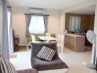 For rent and for sale 3 bed house in Mueang Pathum Thani, Pathum Thani