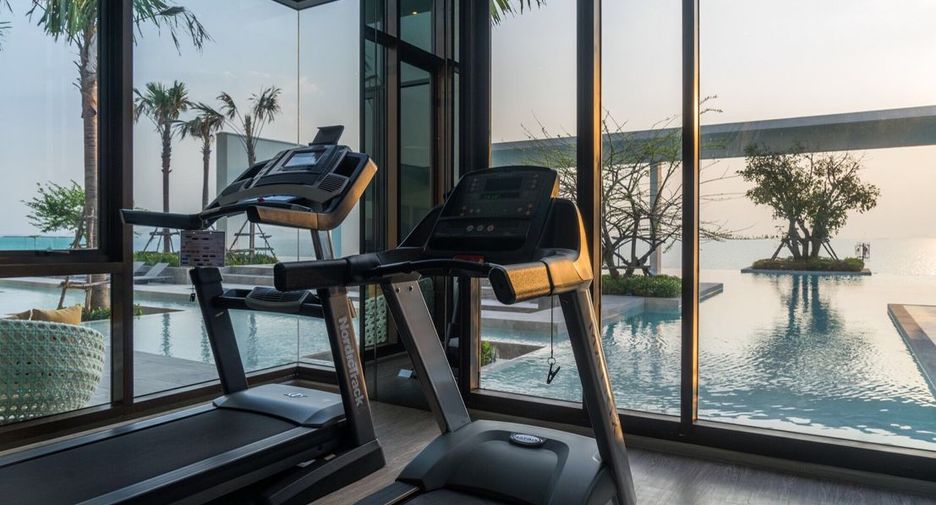 For sale 3 bedrooms condo in Bang Lamung, Chonburi