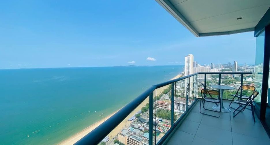 For sale 3 bedrooms condo in Bang Lamung, Chonburi