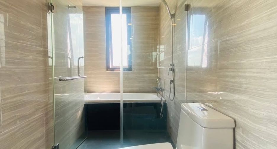 For sale 3 bedrooms condo in Bang Lamung, Chonburi