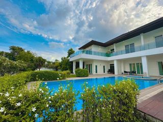 For rent 7 Beds villa in Bang Phli, Samut Prakan