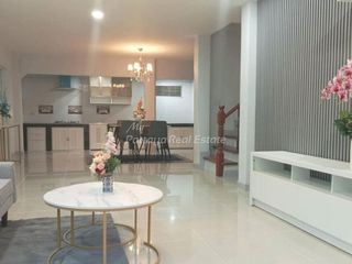 Haus zum Kauf mit 2 Zimmer in Bang Lamung, Chonburi