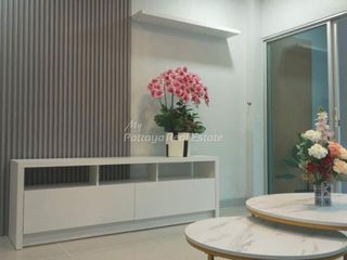 Haus zum Kauf mit 2 Zimmer in Bang Lamung, Chonburi