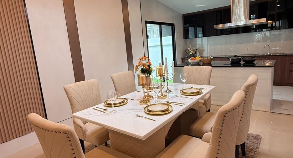 For sale 3 bedrooms house in East Pattaya, Pattaya