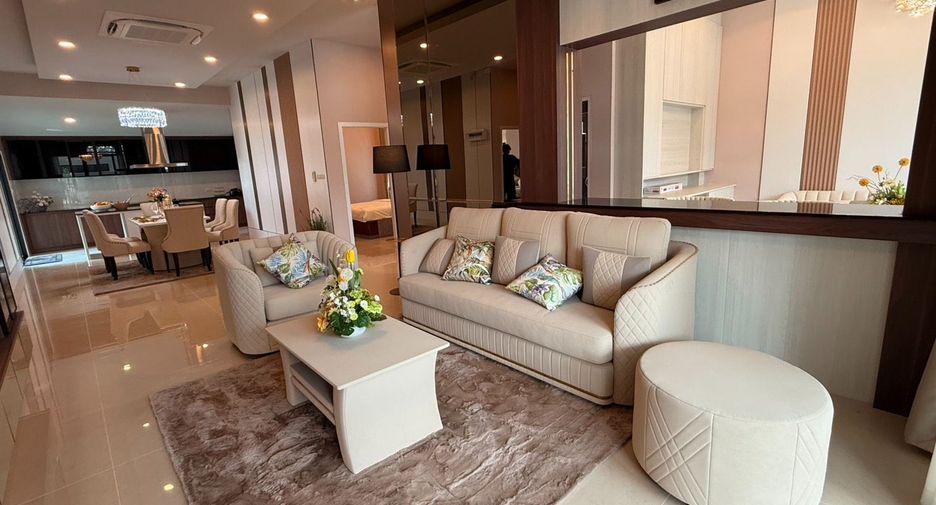For sale 3 bedrooms house in East Pattaya, Pattaya