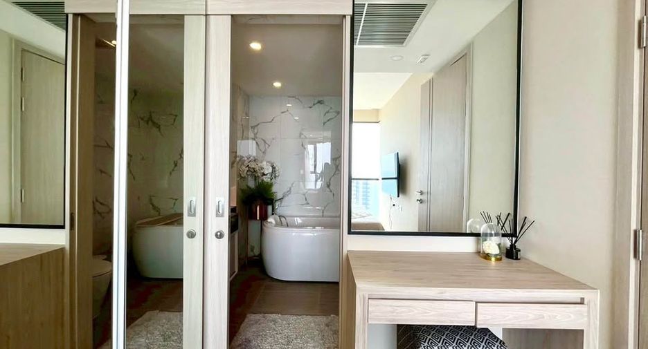 Condo en venta de 2 habitaciones en Bang Lamung, Chonburi