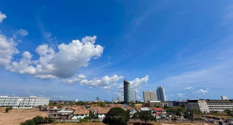 For sale 2 bedrooms condo in Jomtien, Pattaya