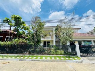 For sale 5 bed house in Mueang Samut Sakhon, Samut Sakhon