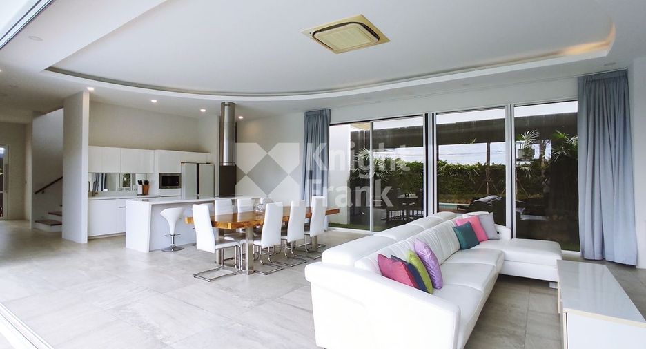 For sale 4 bedrooms villa in Thalang, Phuket