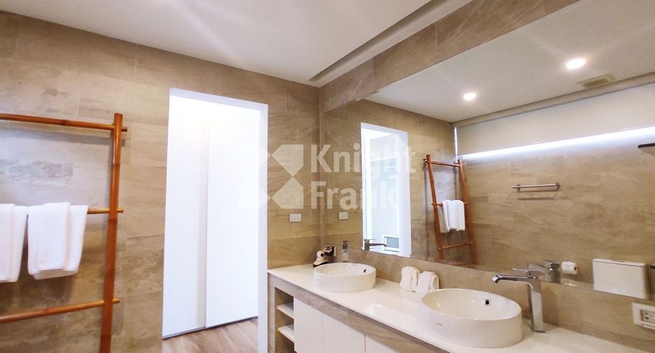 For sale 4 bedrooms villa in Thalang, Phuket