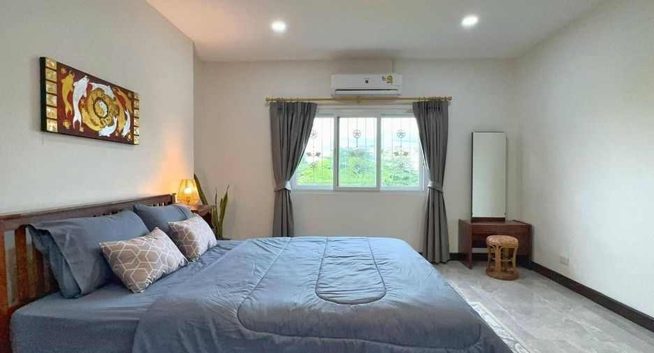 For rent 3 bedrooms house in North Pattaya, Pattaya