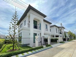 For sale 4 bedrooms house in Ban Pho, Chachoengsao