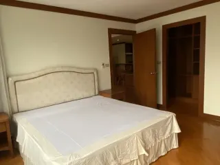 For rent 2 bed serviced apartment in Khlong Toei, Bangkok
