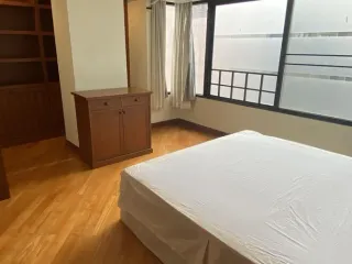 For rent 2 bed serviced apartment in Khlong Toei, Bangkok